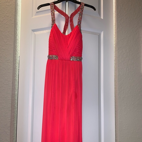 Floor length formal coral dress - Picture 4 of 5